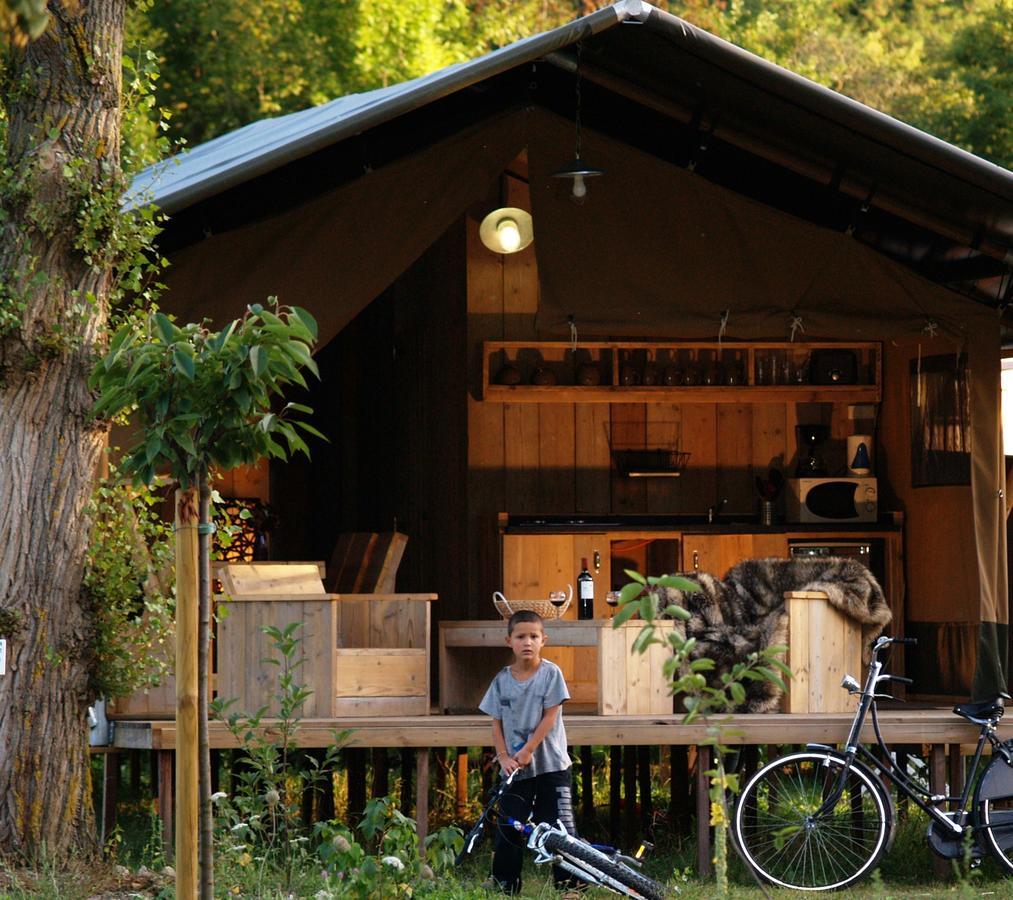 Cosycamp Hotel Chamalières-sur-Loir Eksteriør billede