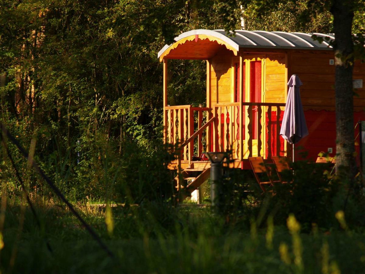 Cosycamp Hotel Chamalières-sur-Loir Eksteriør billede