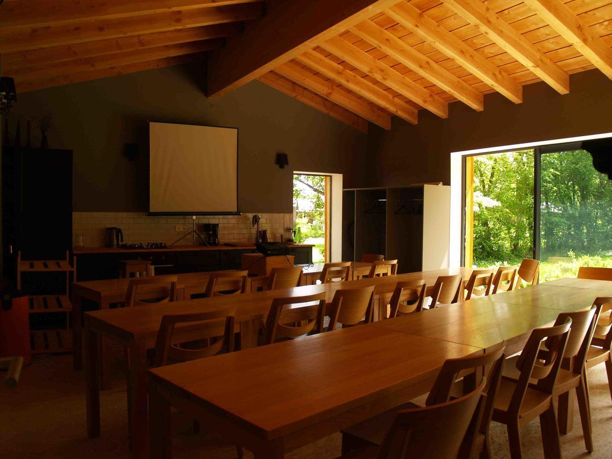 Cosycamp Hotel Chamalières-sur-Loir Eksteriør billede